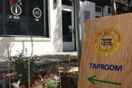 Sacramento Beer Bike Tour with Bar Stops 2 hr thumbnail 6