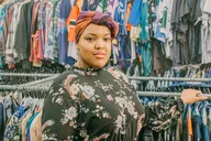 New York Thrift Shopping and Wine Tour thumbnail 3