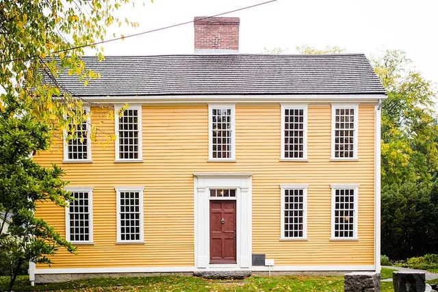 Boston Lexington and Concord Private Car Tour 3 hr - Image 3
