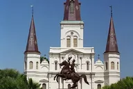 New Orleans Street Food Tour with Local Guide thumbnail 5