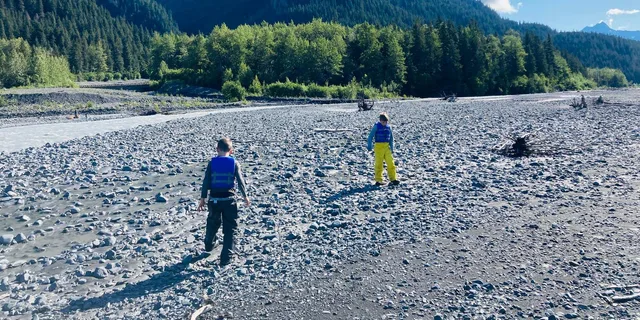 Seward Resurrection River Rafting Tour - Image 6
