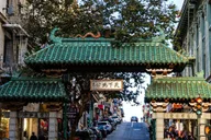San Francisco Chinatown and North Beach Walking Tour thumbnail 3