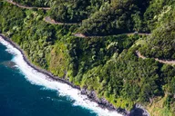 Maui Road to Hana Waterfalls and Black Sand Beach Tour thumbnail 6
