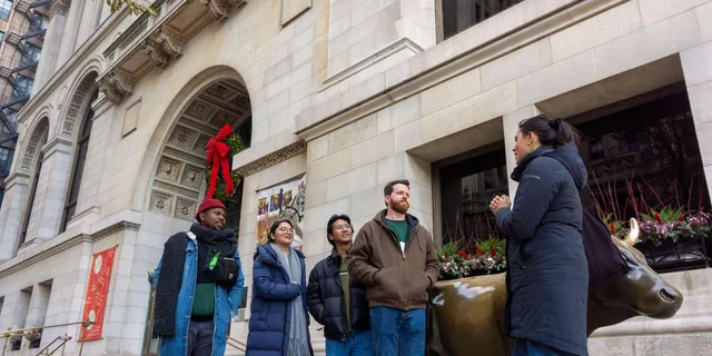 Chicago Loop Art and Architecture Walking Tour - Image 5