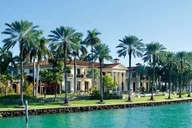 Miami Biscayne Bay Sightseeing Boat Tour thumbnail 4