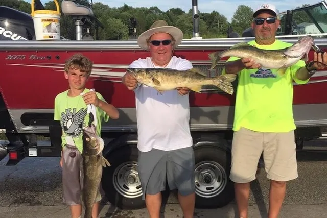 Erie Walleye Fishing Charter - Image 2