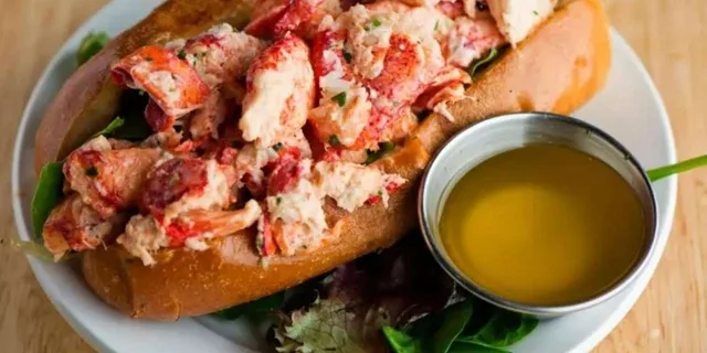 Boston Street Food Tour With Local Guide - Image 2