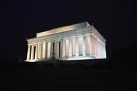 Washington DC Monuments Night Tour thumbnail 2