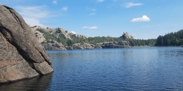 Rapid City Mount Rushmore and Black Hills Tour with Meals and Show - Image 2