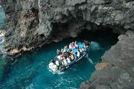 Kona Snorkeling Tour in Kealakekua Bay 4 hr thumbnail 1