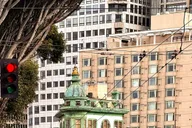 San Francisco Walking Tour with Pier 39 Meal thumbnail 3