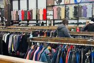 New York City Brooklyn Thrifting Tour thumbnail 3