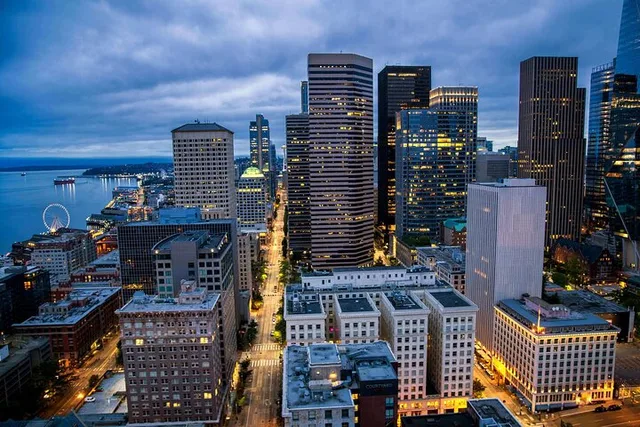 Seattle History Tour with Skyline Views - Image 6