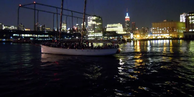 New York City Schooner Cruise at Night - Image 2