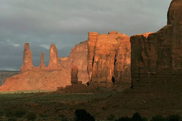 Monument Valley 4×4 Backcountry Tour 2.5 hr - Image 6