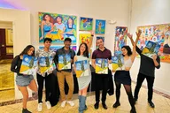 San Francisco Sip and Paint Experience thumbnail 1