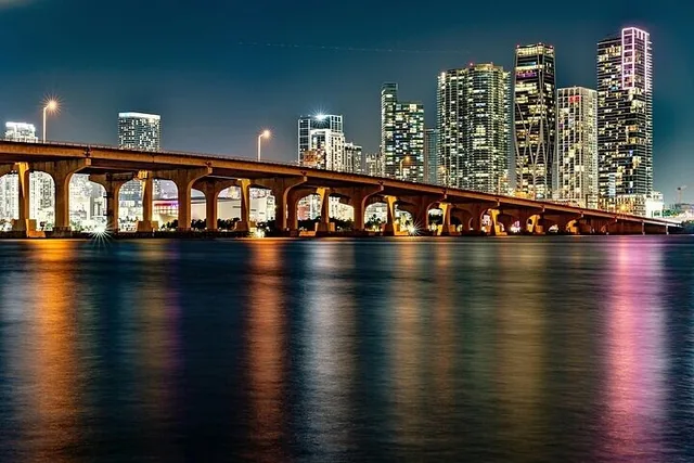 Miami Boat Party with DJ and Drinks 80 min - Image 1