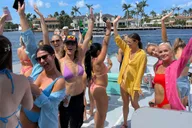 Fort Lauderdale Boozy Boat Tour thumbnail 3
