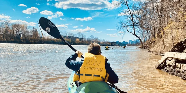 Nashville Kayak Rental with Shuttle - Image 1