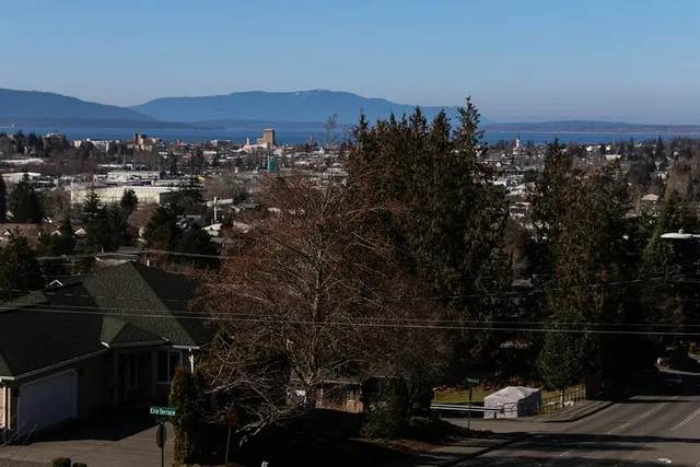 Bellingham Brewery Tour - Image 2