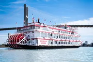 Savannah Land & Sea Combo: Trolley Tour with Riverboat Cruise thumbnail 4