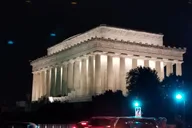 Washington DC Night Tour with Stops thumbnail 2