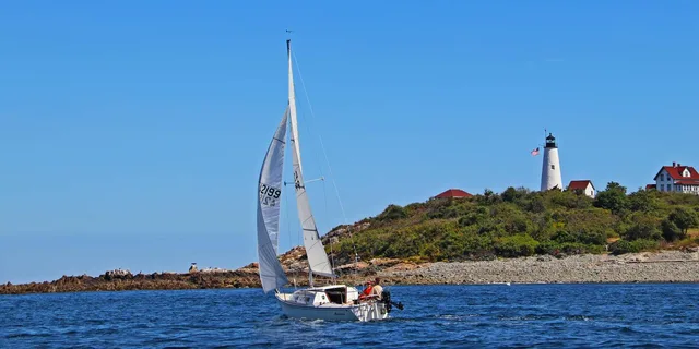 Boston Baker Island Boat & Lighthouse Tour - Image 4