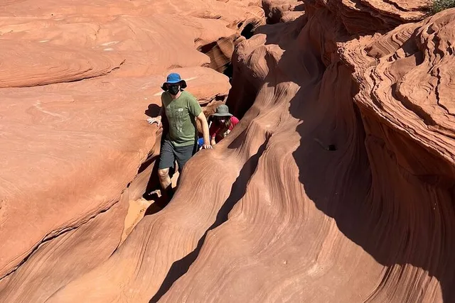 Page Lower Antelope Canyon Tour - Image 6