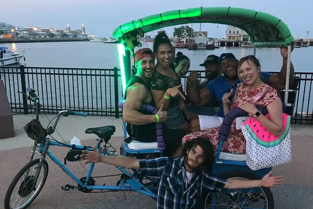 Austin Mural and Instagram Pedicab Tour - Image 5