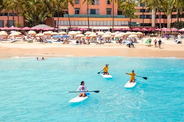 Waikiki Paddleboard Tour by the Royal Hawaiian - Image 2