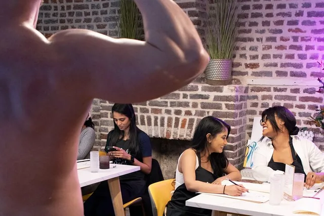 Charleston Figure Drawing Experience with Champagne - Image 3
