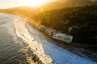 Los Angeles Helicopter Tour 65 Min thumbnail 6