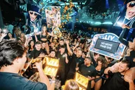 Las Vegas Club and Pool Party Experience thumbnail 2