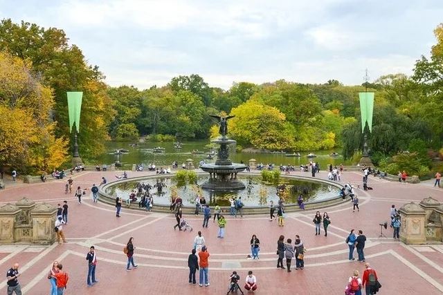 New York Central Park Bike and Pedicab Tour - Image 4