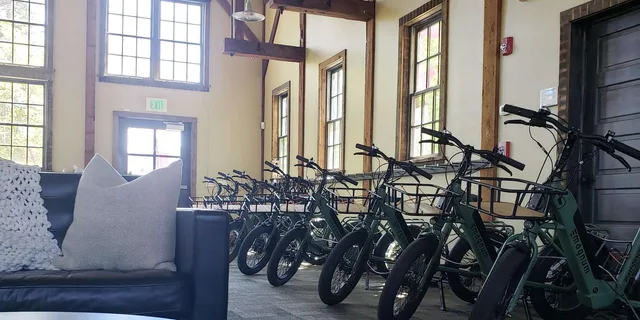 Park City Urban Art and Historical E-Bike Tour - Image 2