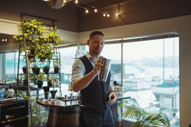 Seattle Cocktail Class - Image 2