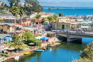 Capitola Walking Tour thumbnail 1