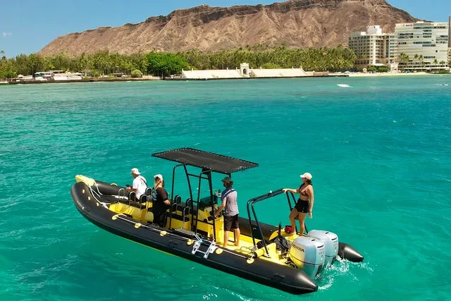 Waikiki Turtle Canyon Snorkel Tour - Image 2