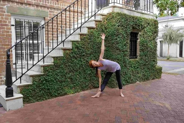 Savannah Fitness Walking and Historic Tour 90 Minutes - Image 2