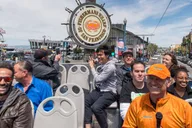 San Francisco Hop-On Hop-Off Tour with Night Option thumbnail 2