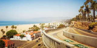 Malibu Coastal Driving Tour with Audio Guide