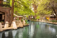 San Antonio Private Airport Transfer thumbnail 5