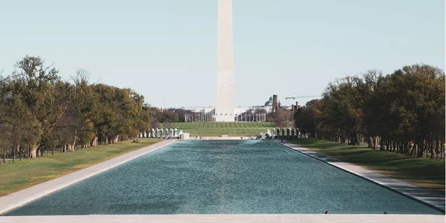 Washington Day Trip from New York in Spanish - Image 4