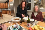 Cambridge Vegan Meal with Locals thumbnail 1