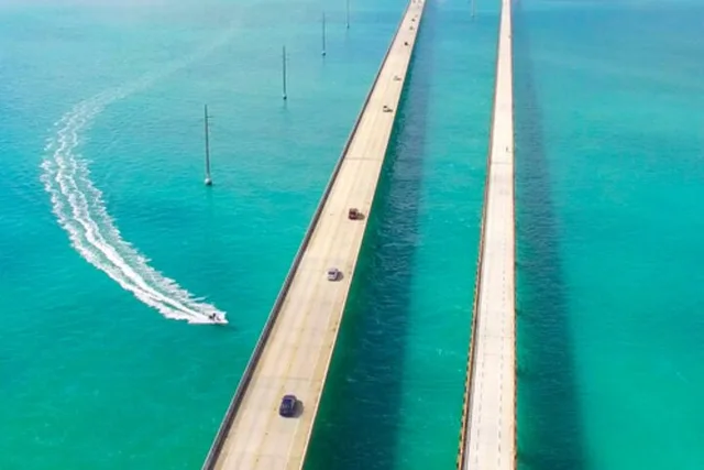 Key West Conch Republic Tour 12 hr - Image 2