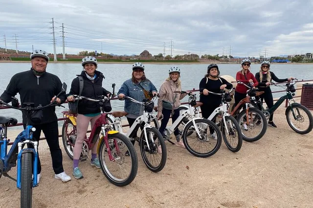 Scottsdale Parks and Tempe Town Lake Hike - Image 4