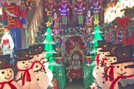 Brooklyn Dyker Heights Christmas Lights Walking Tour thumbnail 2