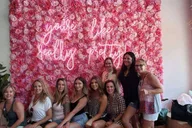 Nashville Shopping Tour with Wine and Snacks thumbnail 4