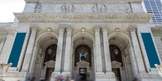 New York City Superhero Walking Tour - Image 4