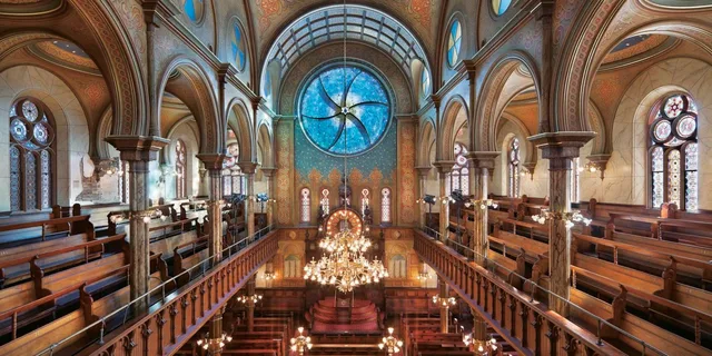 New York City Museum Tour at Eldridge Street - Image 1